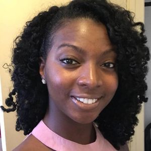 Meet your Posher, Dania